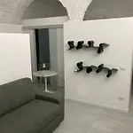 Eleganza Del Riccio شقة