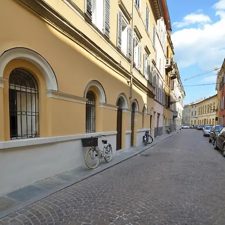 Eleganza Del Riccio